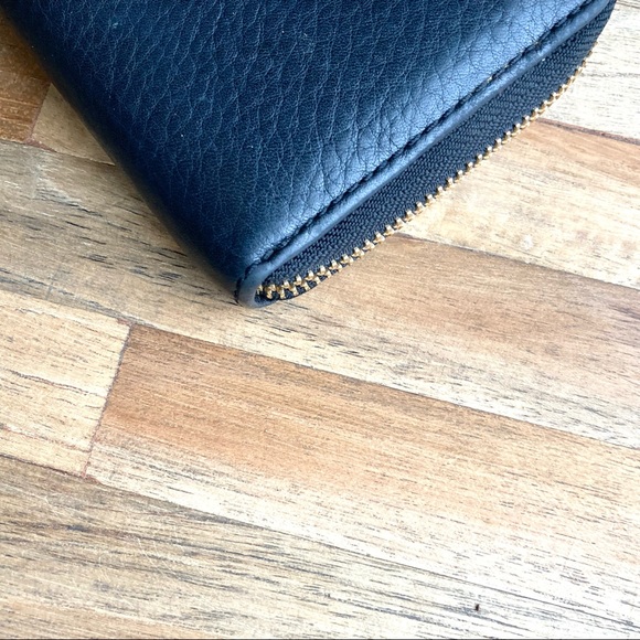 Michael Kors Black Gold Large Leather Wallet - Picture 10 of 16